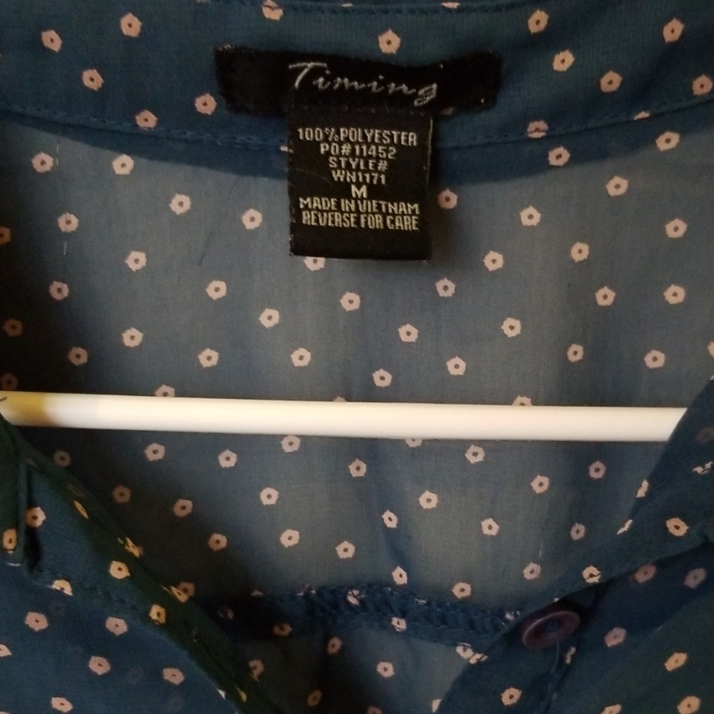 Blouse - Picture 2 of 3